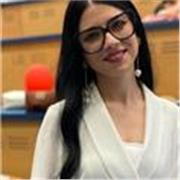 Offro lezioni private per scuole elem/medie/superiori soprattutto in materie scientifiche! 
Sono laureata in Biotecnologie, e ho regressa esperienza nell’ insegnamento tra lezioni aiuto compiti e docenza