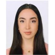 Bilingual English teacher with MA in English Studies offers private lessons and IELTS prep for adults via Zoom