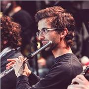 Laureato in Flauto Traverso offre lezioni private di Flauto e Solfeggio