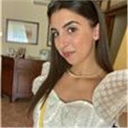 Chiara, studentessa universitaria con diploma di maturità perseguito nel liceo delle scienze umane offre aiuto studio o ripetizioni di storia, italiano e grammatica per elementari medie e superiori