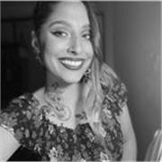 profesora particular de ingles con español nativo pero tambien apta para enseñar todo tipo de materias de primaria. en esp o ing.