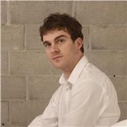 Art director da lezioni di grafica (Illustrator, Photoshop, InDesign)