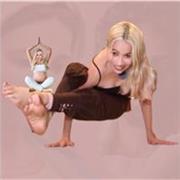 Instructora Certificada, más de 30 años de experiencia en yoga y pilates para TODOS(especialidad Prenatal) presenciales y online