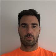 Entrenador de tenis y padel con metodología adaptada a todos los niveles