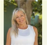 Instructora de yoga y mindfulness titulada en Barcelona 