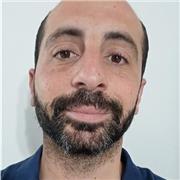 CLASES PARTICULARES DE GUITARRA O CHARANGO E INTERPRETACIÓN DE CANCIONES