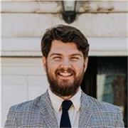 Expert English Tutor Available for You!