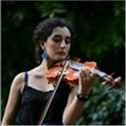 Laureata in Violino offre lezioni in presenza e in videochiamata (per tutti i livelli ed età)
