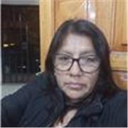 Profesor de primaria imparte clases de repaso y apoyo
