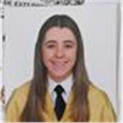 Doy clases particulares desde infantil hasta secundaria. Soy estudiante de Enfermería y tengo experiencia dando clases a niños