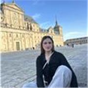 Estudiante de magisterio que actualmente ofrece clases de apoyo educativo en primaria 