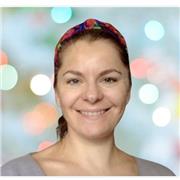 I am a native speaker and certified ELE teacher with 7 years of experience