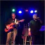 Clases de Guitarra eléctrica, española y acústica. Presencial o en línea. Adolescentes y adultos. Todos los niveles