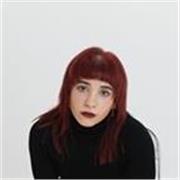 Soy una persona que le gusta a ayudar a los demás y animarlos a dar lo mejor de sí.