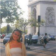 I give private lessons tailored to your needs.