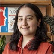 English teacher qualified to teach English as a second/foreign language