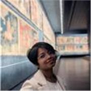 Assistante de langue anglaise propose des cours en ligne pour améliorer le niveau d'anglais aux élèves de lycée ou uni et adultes