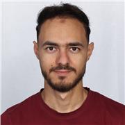 ich bin ein English tutor, der Kinder aller Altersgruppen unterrichtet