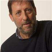 Designer con 30 anni di esperienza fornisce lezioni di Interior design, disegno, tecniche pittoriche