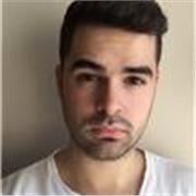 Doy clases particulares a niños de primaria de matemáticas, preparo ejercicios y ofrezco clases interactivas con ellos