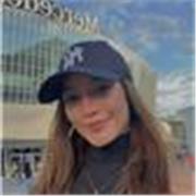 Profesora de temas afines a la antropología