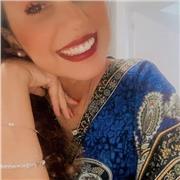 Farmaceutica en tramite, con experiencia de haber dado clase en 3 paises incluso españa.