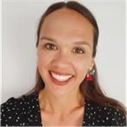 Profesora nativa con titulación DELTA. Enseño inglés a todos los niveles y tengo más de 10 años de experiencia ayudando a los estu