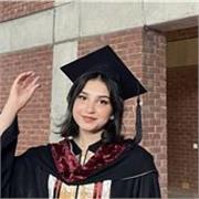 Sono uno studente magistrale in Italia e madrelingua inglese, con un livello C2 nell'IELTS. Cerco studenti interessati a imparare