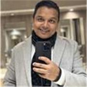 I am a native English teacher who has experience of teaching students for 5 years focusing on the grammar and english spoken skill