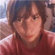 Entrenadora personal con base en gimnasia y fitness