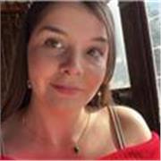 Profesora titulada, con más de dos años de experiencia dando clases particulares. 