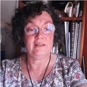 Je donne des cours particuliers en tête  à  tête pour enfants et jeunes. Remise en confiance, comblement des lacunes... utilisation du jeu pour faciliter l apprentissage.