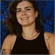 Soy educadora social, tengo experiencia en el acompañamiento educativo de niños, niñas y adolescentes. 