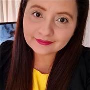 Soy Educadora de Párvulos Licenciada en Educación y actualmente estudiando un magister en Educación mención Curriculum y evaluación.
He trabajado en jardín y colegio y en todos los niveles educativos, desde niveles medios hasta transición 1y 2. 
Soy casad