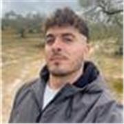 Profesional del ámbito audiovisual con experiencia en cine, teatros y eventos con espectáculos en vivo. Apto para dar clases. 