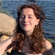 Profesora de inglés con nivel C1 que imparte clases para niños pequeños y en educación primaria