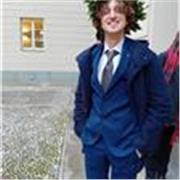 Laureato in geografia. Esperienza con alunni di tutte le età. Disponibilità dalle 16 in poi, tutti i giorni