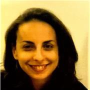 Laureata in giurisprudenza impartisce ripetizioni di diritto per studenti di scuole superiori e università