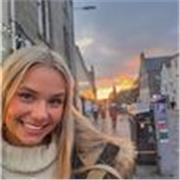 As an undergraduate student studying English at the University of Dundee, I believe I would be an excellent tutor for fellow stude
