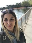 Hola! mi nombre es flor, en mis clases podrás aprender ritmos latinos y entrenar cuerpo mente y espíritu ! todo en una misma clase ! contáctame para más info ! clases online y presenciales
