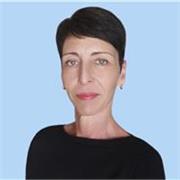 Profesora de inglés nativa especializada en clases de conversación online 100% personalizadas
