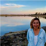 DOU AULAS DE PORTUGUÊS. Sou Portuguesa gosto de ensinar