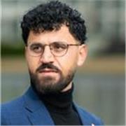 Student mit sehr guten Mathematikkenntnissen bietet verständliche Nachhilfe für Schüler und Studierende an.