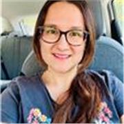 Profesora titulada en psicopedagogía, amplia experiencia educativa en la impartición de inglés y apoyo educativo en NEAE.
