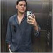 Estudiante de universidad en segundo años de carrera de fisioterapia. Alto conocimiento en deportes y asignaturas como química