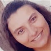 Nella vita bisogna essere umani e rispettosi. Non siamo tutti uguali nell'imparare, ma con me lo studio diventerà piacevole