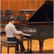  Divertiti Scoprendo la Magia del Pianoforte: Lezioni Coinvolgenti per Tutti i Livelli! 