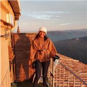 Mathe-Nachhilfe von Maschinenbau-Studentin mit Sprachkenntnissen und musikalischer Leidenschaft