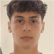 Hola, soy Nacho, estudiante de Universidad. Daré clases a niños de primaria y ESO de matemáticas.