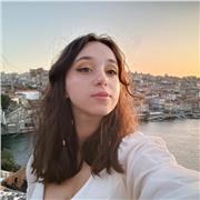 Estudiante de grado superior de Ilustración apta para dar clase a todo tipo de niños entre 6-16 años